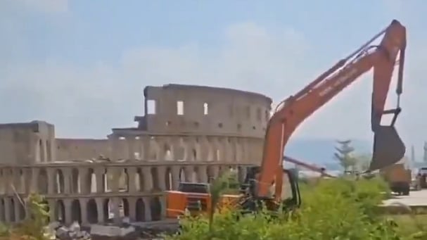 <div class="paragraphs"><p>ویڈیو گریب</p></div>