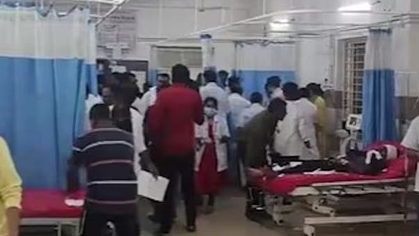 کرناٹک میں بڑا حادثہ، گنپتی وسرجن جلوس میں ٹرک کی زد میں ا ٓٹھ ہلاک