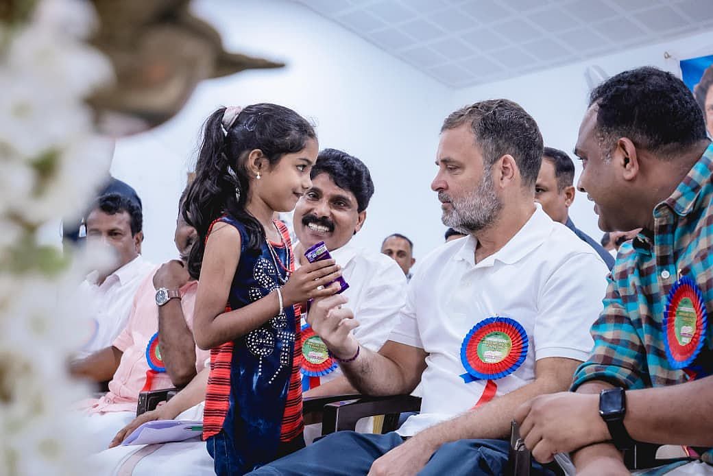 ’ملک بھر میں جمہوری اقدار کو دبانے کی ہو رہی کوشش‘، راہل-پرینکا نے ’اومین چانڈی میموریل آڈیٹوریم‘ کا کیا شاندار افتتاح