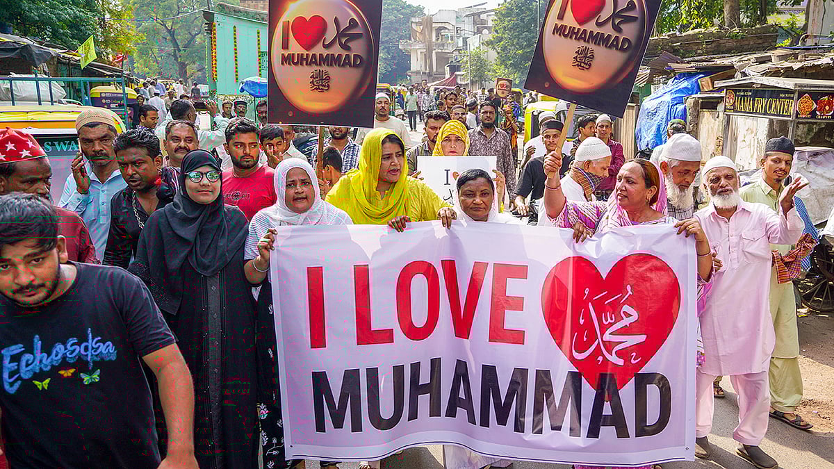 <div class="paragraphs"><p>احمد آباد میں احتجاج کرتے مسلمان / آئی اے این ایس</p></div>