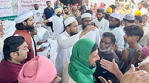 جمعیۃ علماء ہند کی ٹیمیں پنجاب اور جموں و کشمیر میں سیلاب زدگان کی فوری مدد میں سرگرم