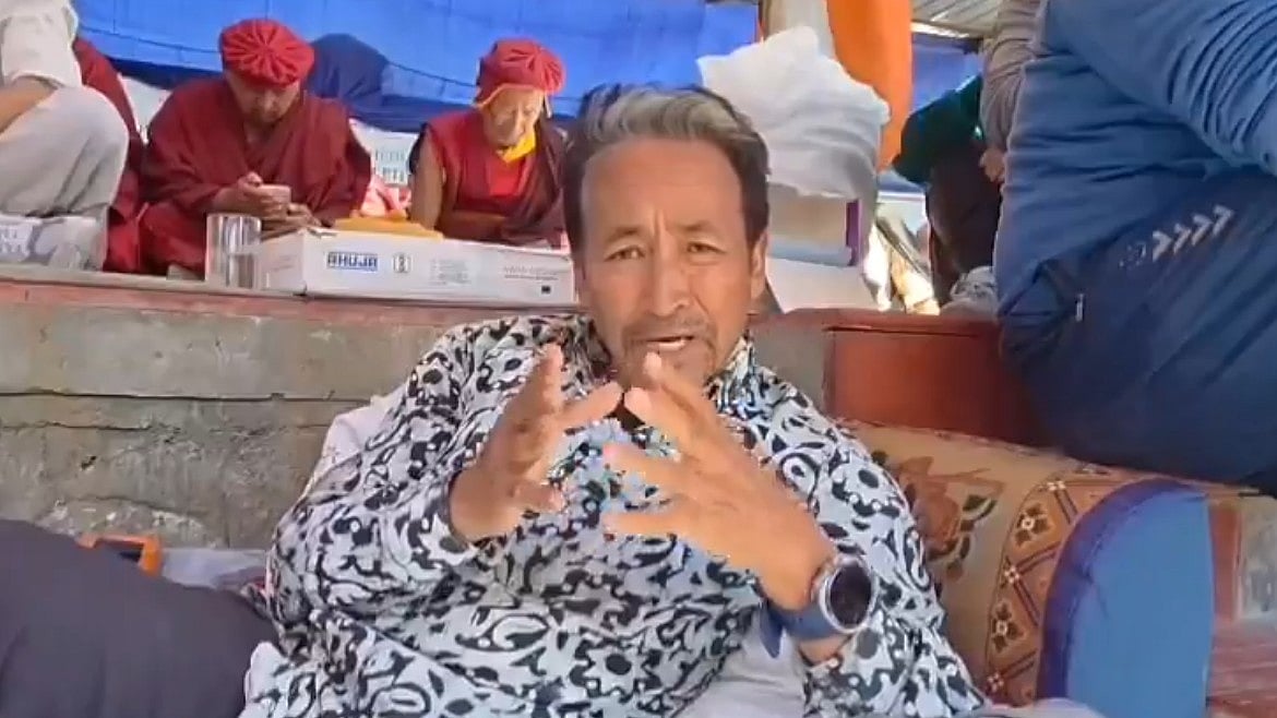 <div class="paragraphs"><p>ویڈیو گریب</p></div>