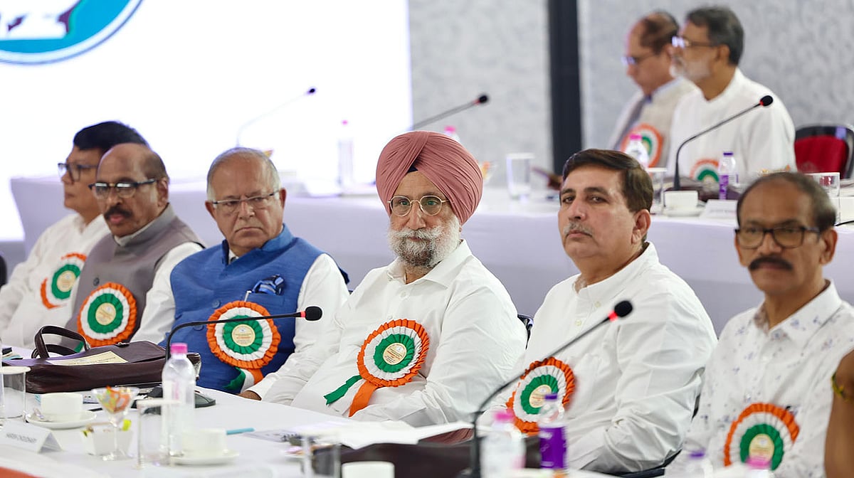 پٹنہ میں کانگریس ورکنگ کمیٹی اجلاس کے دوران سیاسی اور تنظیمی فیصلے...تصویری جھلکیاں