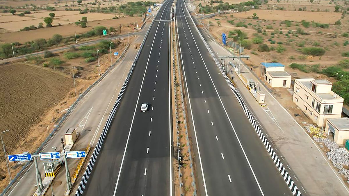 <div class="paragraphs"><p>شاہراہ کی تصویر / آئی اے این ایس</p></div>