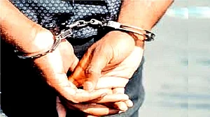 مہاراشٹر میں تبدیلی مذہب کے ریکیٹ کا پردہ فاش، ایک امریکی سمیت تین ملزمین گرفتار