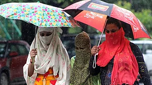 محکہ موسمیات نے جاری کیا سردی کا الرٹ، شمالی ہندوستان کی کئی ریاستوں میں ’گلابی ٹھنڈ‘ کی آہٹ