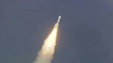 زمین سے خلا میں سیٹلائٹس کو کیسے کیا جاتا ہے کنٹرول، کیسے ہوتی ہے سگنل منتقلی؟