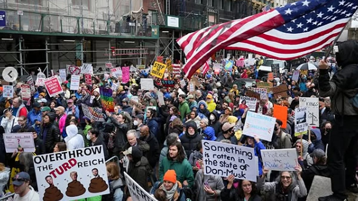 ہندوستانیوں کو ملک بدر کریں ٹرمپ، امریکی لیڈر کے بیان پر مچا وبال