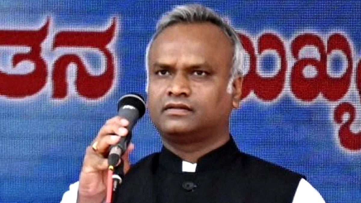 ’کیا آر ایس ایس بھگوان اور آئین سے اوپر ہے؟‘، پریانک کھڑگے کا سوال