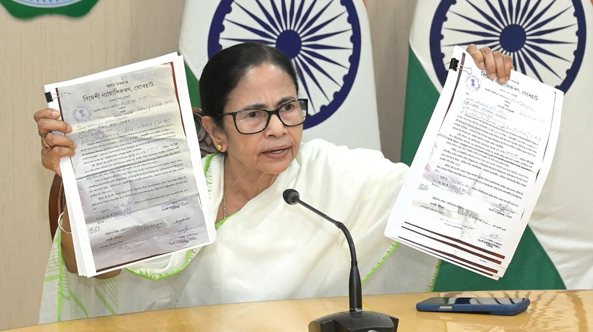 مرکزی امداد سے محروم بنگال، ترنمول کا الزام- ’سیاسی انتقام کے تحت قدرتی آفت کے متاثرین کو اپنے حال پر چھوڑ دیا گیا‘