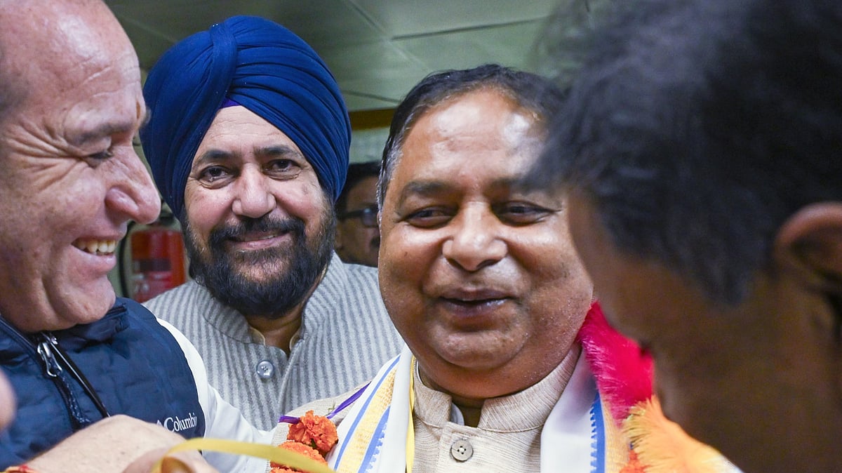 کراس ووٹنگ: حکومتی اتحاد کے سات اراکین کی مشکوک ووٹنگ سے بی جے پی امیدوار کی جیت