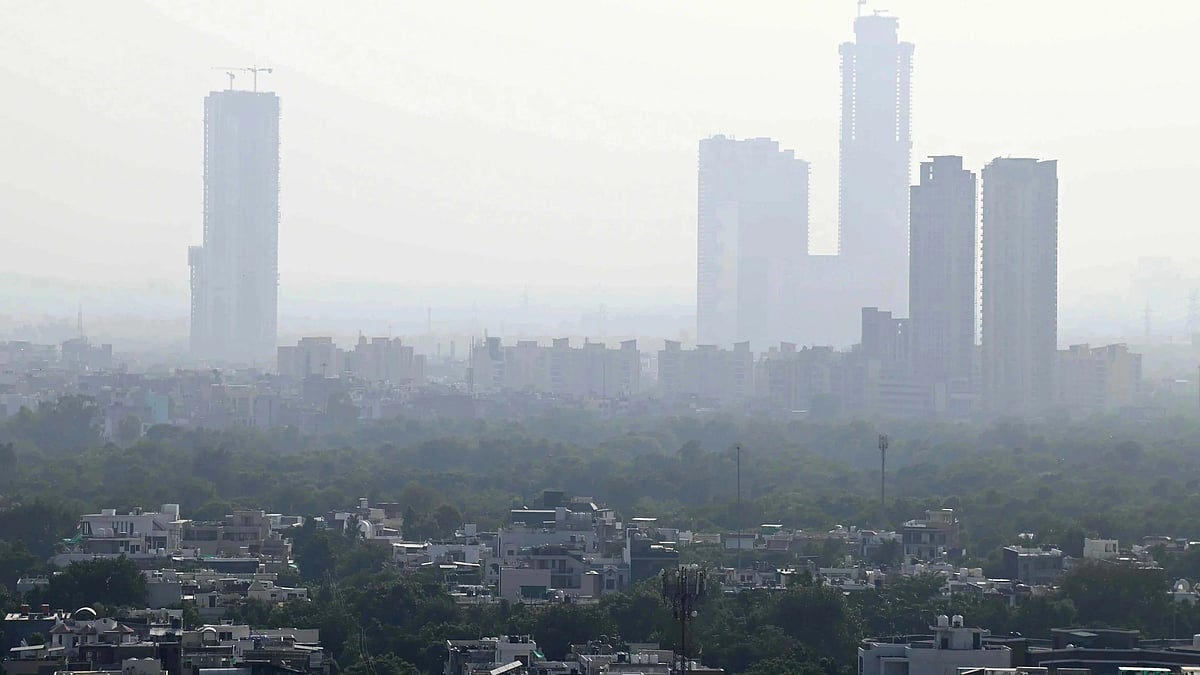 اتر پردیش میں سردی کے ساتھ زہریلی ہوتی جا رہی ہوا، کئی اضلاع میں حالات خراب، اے کیو آئی 300 سے متجاوز