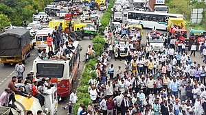 مہاراشٹر میں کسان تحریک تیز، منوج جرانگے کا بچو کڈو کے ساتھ احتجاج میں شامل ہونے کا اعلان