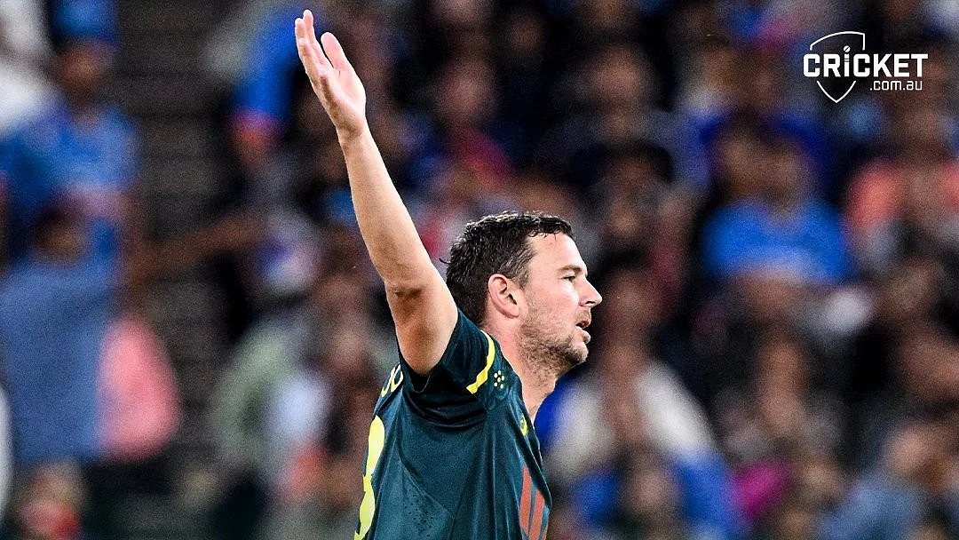 <div class="paragraphs"><p>پلیئر آف دی میچ جوش ہیزل ووڈ، تصویر <a href="https://x.com/cricketcomau">@cricketcomau</a></p></div>