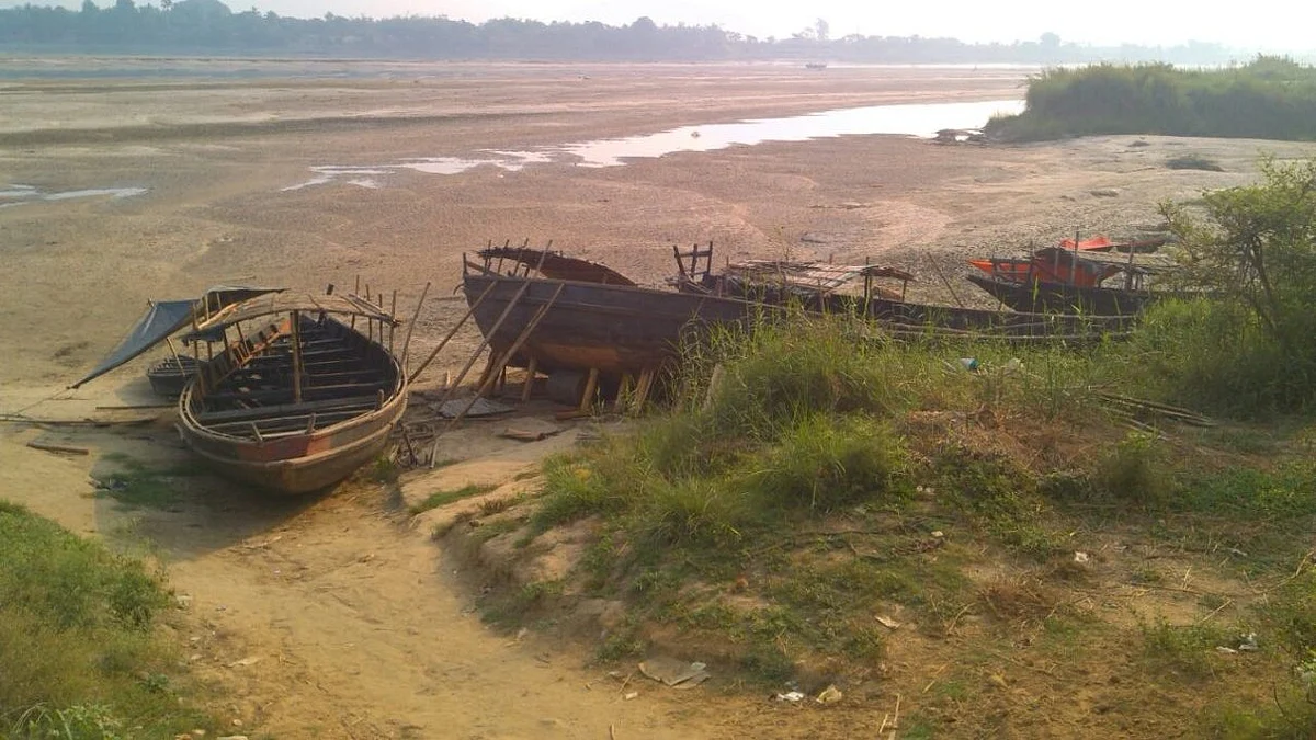 غیر قانونی بالو ڈھلائی: آٹو اور بائک سے 10.89 لاکھ میٹرک ٹن بالو ڈھو لیے، پھر بھی یہ انتخابی ایشو نہیں!... پنکج چترویدی