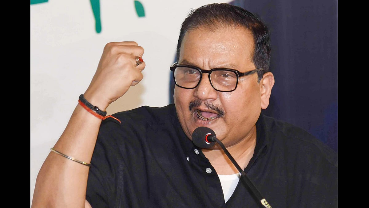 ’نتیش حکومت کی 10 ہزار روپے اسکیم ضابطہ اخلاق کی خلاف ورزی‘، آر جے ڈی نے الیکشن کمیشن کو لکھا خط