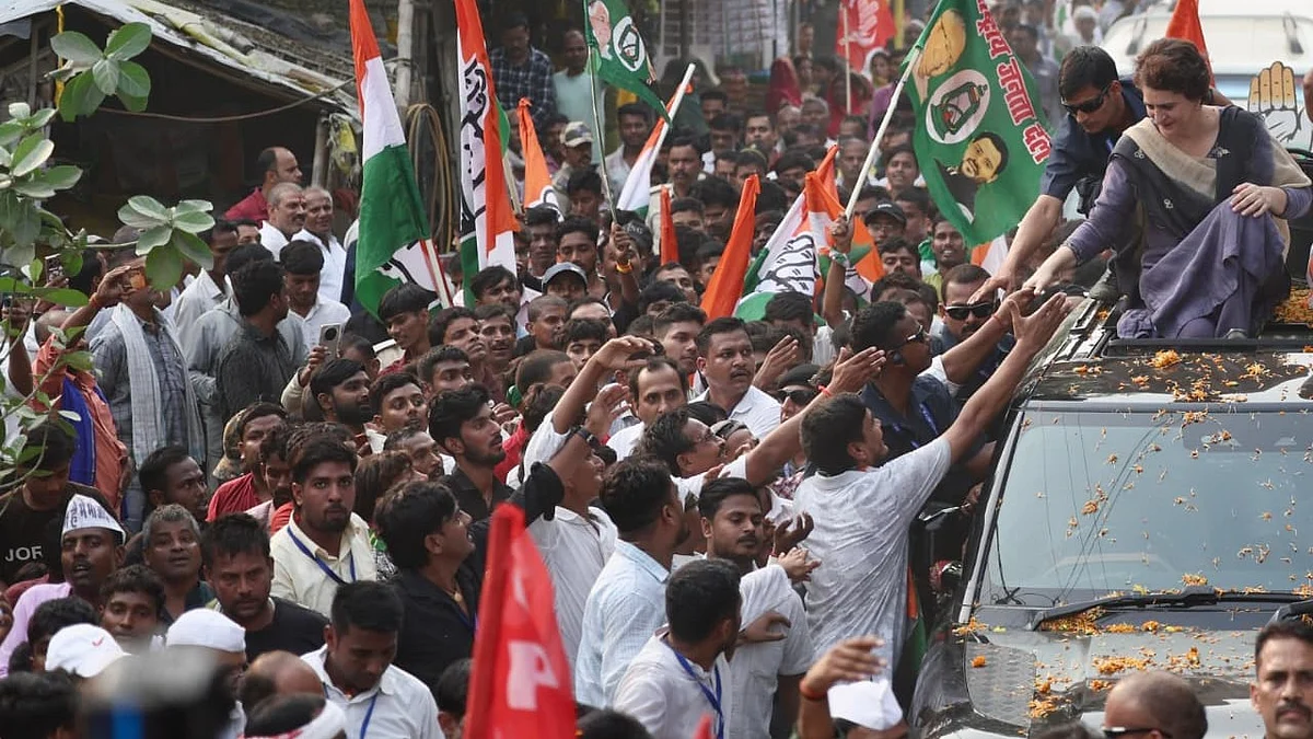 <div class="paragraphs"><p>سمستی پور کے روسڑا میں روڈ شو کرتی ہوئیں پرینکا گاندھی، تصویر <a href="https://x.com/priyankagandhi">@priyankagandhi</a></p></div>