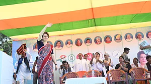 پہلے مرحلہ کے آخری لمحات میں بہار کا انتخابی ماحول تبدیل، مہاگٹھ بندھن کی پوزیشن ہوئی مزید مستحکم... عتیق الرحمٰن