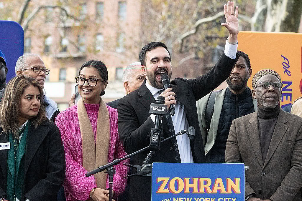 ہندوستانی نژاد ظہران ممدانی نیویارک کے میئر منتخب، ٹرمپ کی دھمکیوں کے باوجود تاریخی جیت