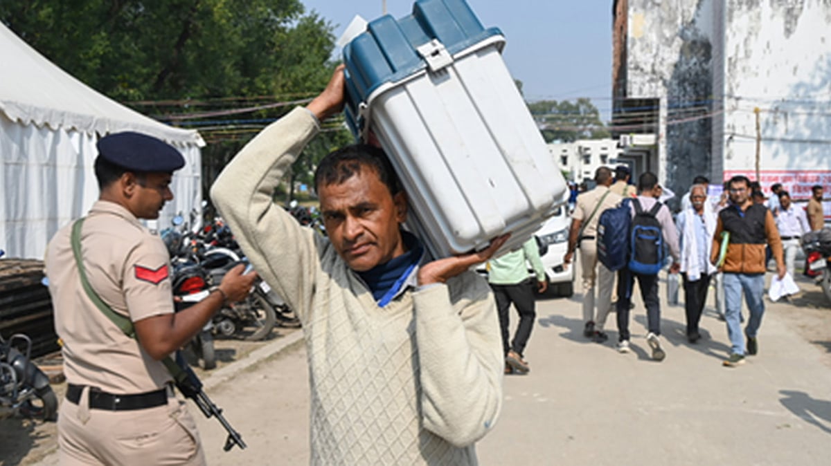 <div class="paragraphs"><p>آئی اے این ایس</p></div>