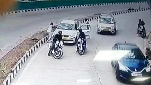 ناگپور میں فرضی پولس کی دہشت، 4 وارداتوں میں بزرگ اور خواتین سے لاکھوں روپے کی ٹھگی