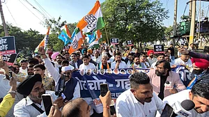 ہریانہ میں ’ووٹ چوری‘ کے خلاف کانگریس نے کرنال سے بڑے پیمانے پر شروع کیا احتجاج، 10 دسمبر کو گروگرام میں ہوگا ختم