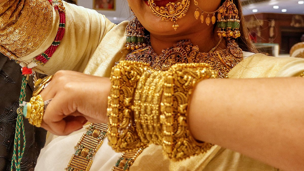 سونے کی قیمت میں آئی بڑی تبدیلی، آگے کیسا ہوگا بازار؟