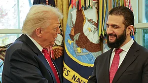 شامی صدر سے ملاقات کے بعد ٹرمپ کے دورۂ دمشق کی ابتدائی تیاریاں شروع