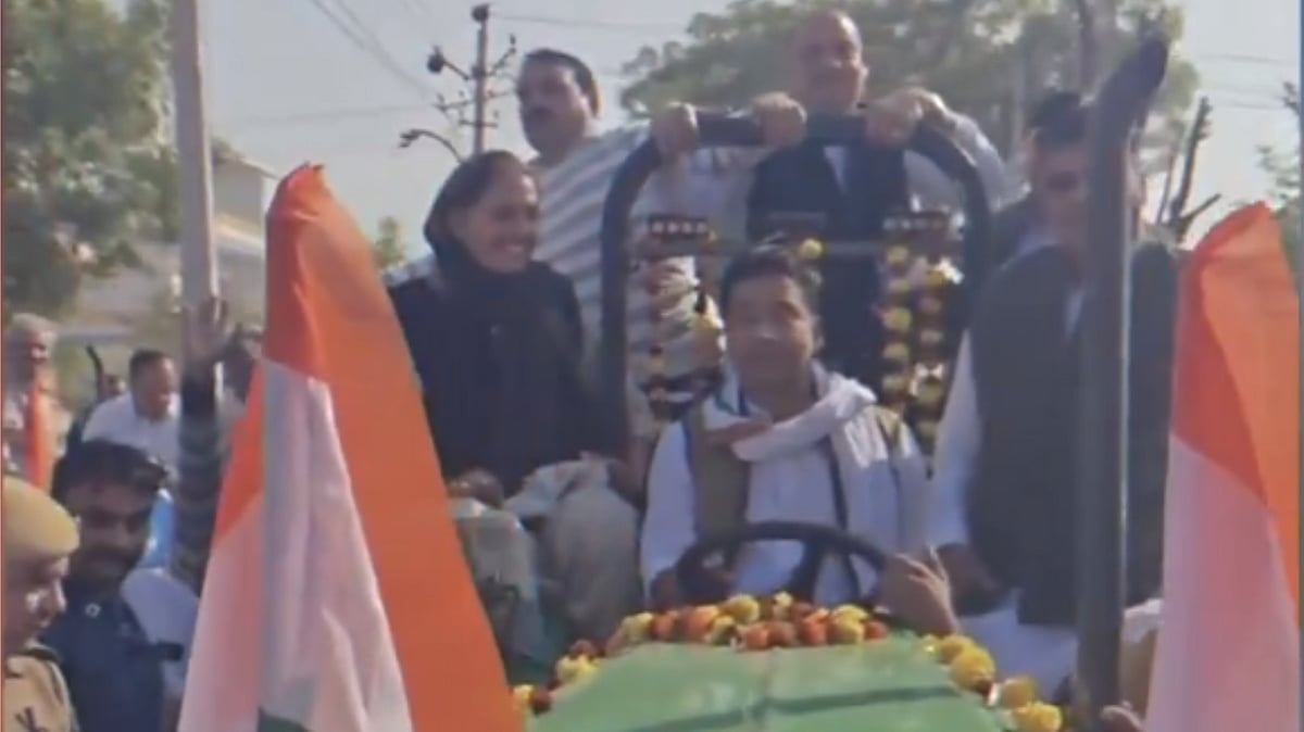  چورو میں روک دیا گیا کانگریس کا ٹریکٹرمارچ، کسانوں کے مسائل پر راہل کسواں نے دیا تحریک کا انتباہ