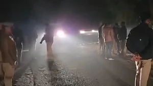 اتر پردیش میں سردی کے ساتھ آلودگی کا بھی حملہ، نوئیڈا اور غازی آباد میں اے کیو آئی 400 سے تجاوز