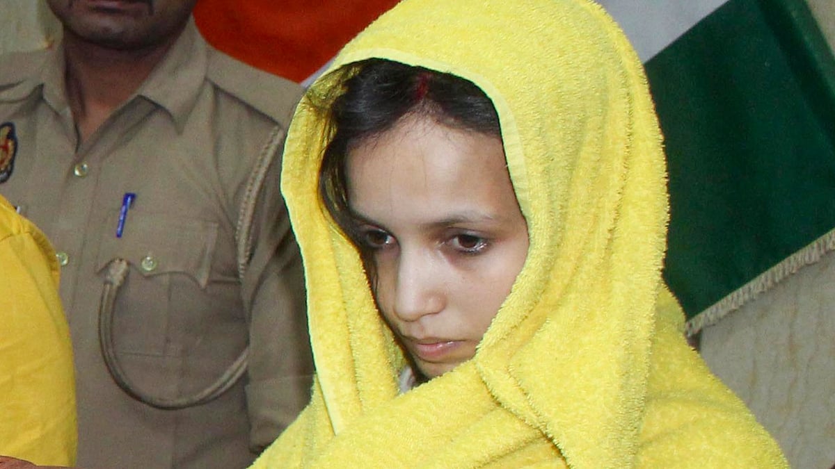 شوہر کو قتل کرنے اور اس کی لاش کو ڈرم میں چھپانے کے الزام میں قید مسکان نے بیٹی کو جنم دیا