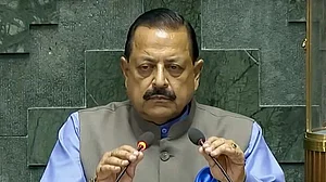 مہاراشٹر میں انتخابات سے پہلے بمبئی بمقابلہ ممبئی معاملہ پھر گرم، مرکزی وزیر کے بیان پر ہنگامہ شروع