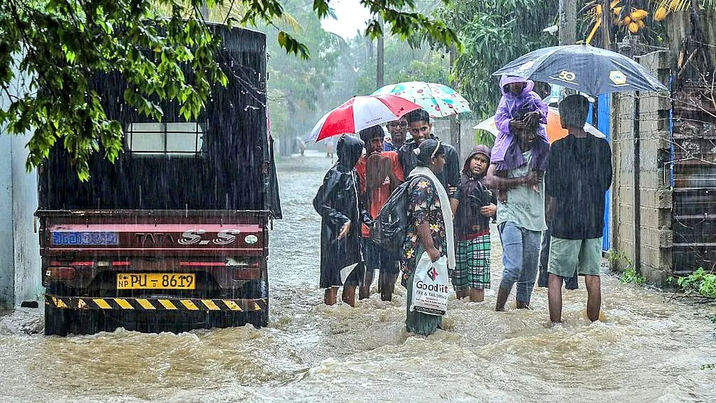 <div class="paragraphs"><p>سری لنکا میں لگاتار بارش سے سیلاب کا سامنا، تصویر سوشل میڈیا</p></div>