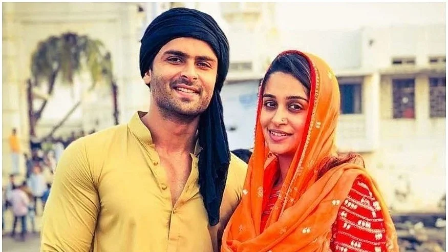 <div class="paragraphs"><p>دیپیکا اپنے شوہر شعیب ابراہیم کے ساتھ&nbsp;</p></div>