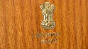 آسام اور مغربی بنگال کے بعد کیرالہ و تمل ناڈو سمیت کئی ریاستوں کے ’راج بھون‘ کو ملا نیا نام