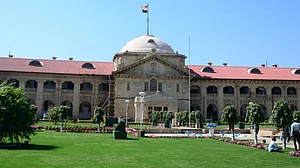 الہ آباد ہائی کورٹ نے دی اقلیتی اسکول میں ’بزمِ وراثت فیسٹول‘ کے انعقاد کی اجازت، تجارتی میلوں پر پابندی برقرار