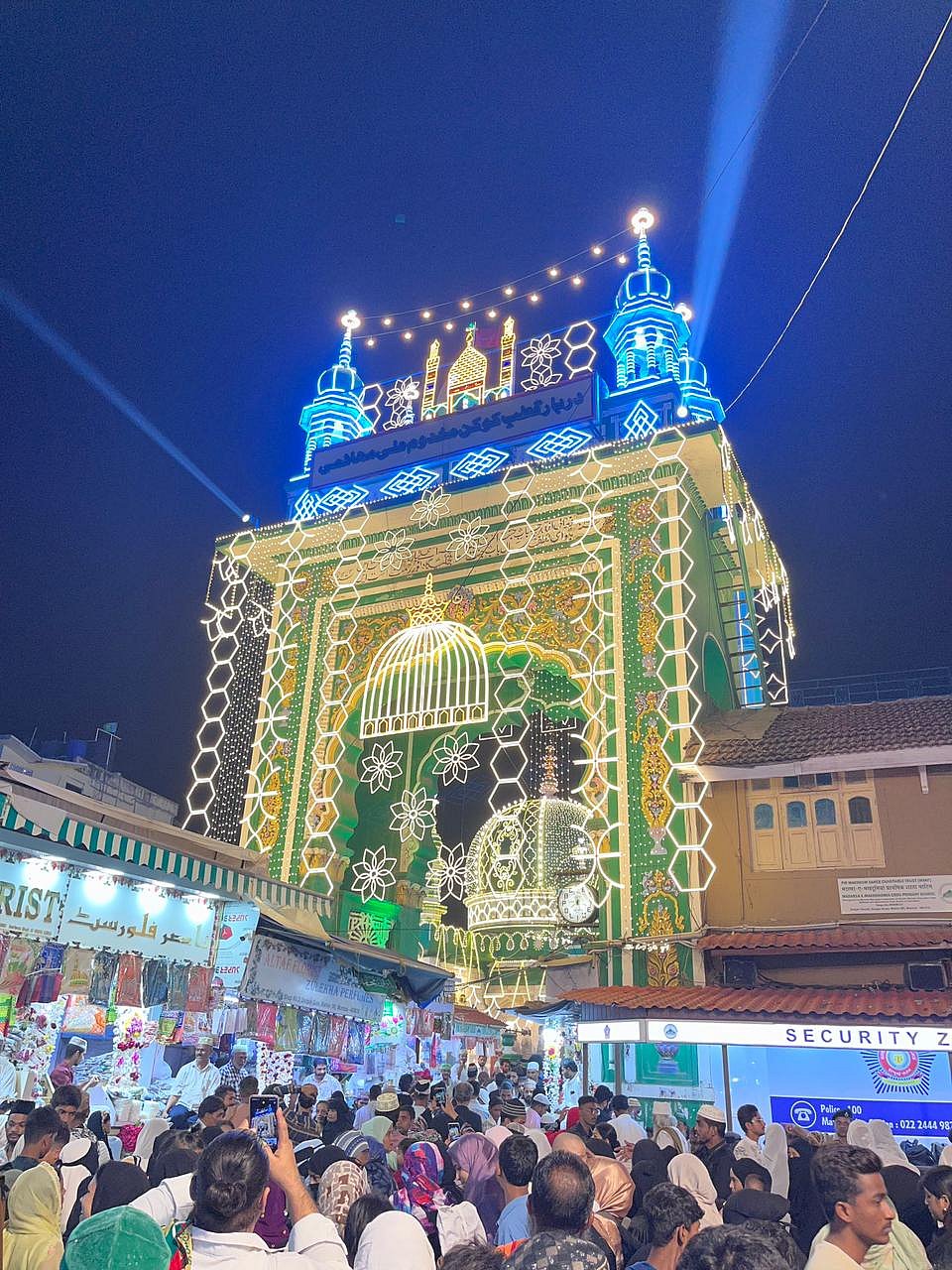 ممبئی میں 10 روزہ ’ماہم میلہ‘ کا آغاز، زائرین کے لیے کیے گئے خصوصی انتظامات