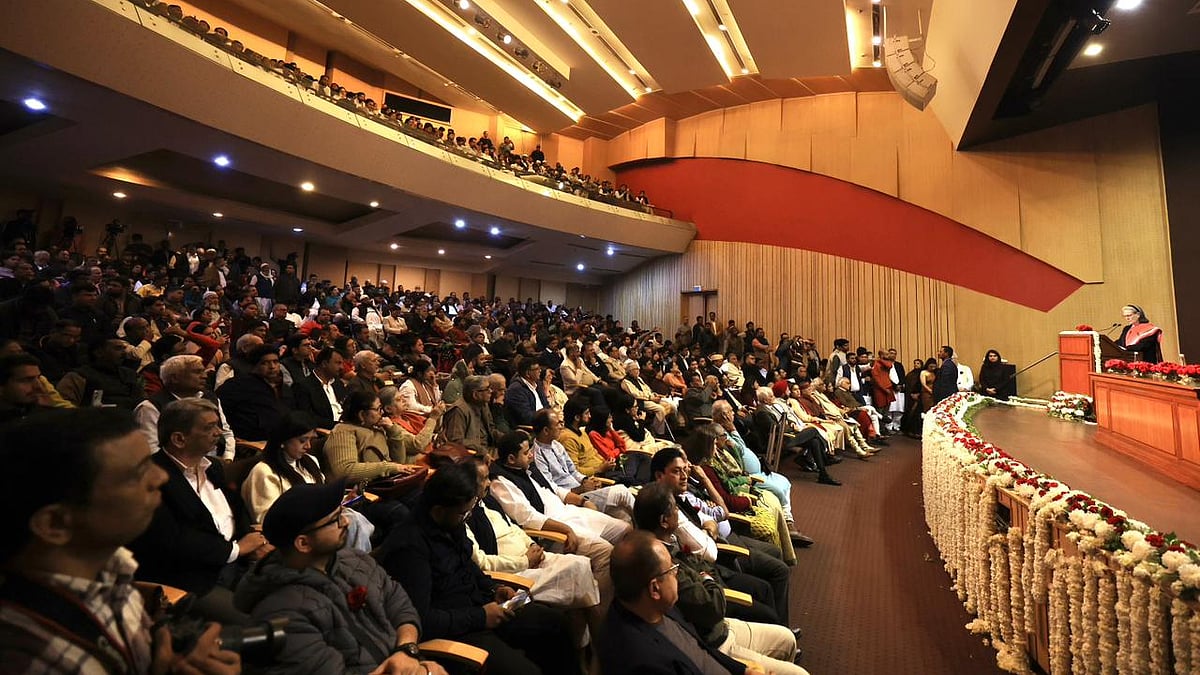 <div class="paragraphs"><p>’دی نہرو سنٹر انڈیا‘ کی افتتاحی تقریب سے خطاب کرتی ہوئی سونیا گاندھی، تصویر ’ایکس‘&nbsp;<a href="https://x.com/INCIndia">@INCIndia</a></p></div>