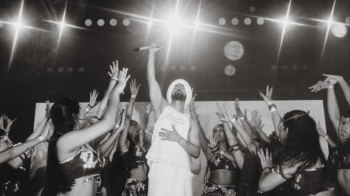 <div class="paragraphs"><p>دلجیت دوسانجھ، تصویر ’ایکس‘&nbsp;<a href="https://x.com/diljitdosanjh">@diljitdosanjh</a></p></div>