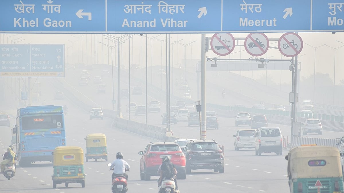 دہلی میں فضائی آلودگی بدستور سنگین، اے کیو آئی شدید زمرے میں برقرار