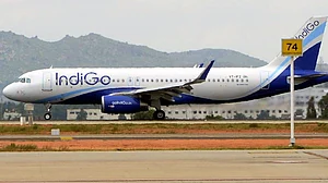 انڈیگو نے ڈی جی سی اے کو نوٹس کا جواب بھیجا، مکمل رپورٹ کے لئے پندرہ دن کا وقت مانگا