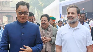 لوک سبھا میں’ایس آئی آر‘ پر گونج سنائی دے گی، راہل گاندھی انتخابی اصلاحات پر بحث شروع کریں گے