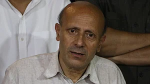 انجینئر رشید نے وندے ماترم پر بحث کے دوران کہا، ’آپ لوگوں کو گھر جانا ہے، مجھے جیل جانا ہے‘