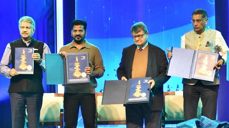 تلنگانہ میں تاریخ ساز ڈرون شو، دلفریب فضائی منظر نے بنایا گنیز ورلڈ ریکارڈ