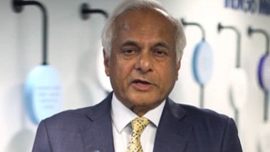 سی ای او کے بعد انڈیگو کے چیئرمین نے بھی معافی مانگی