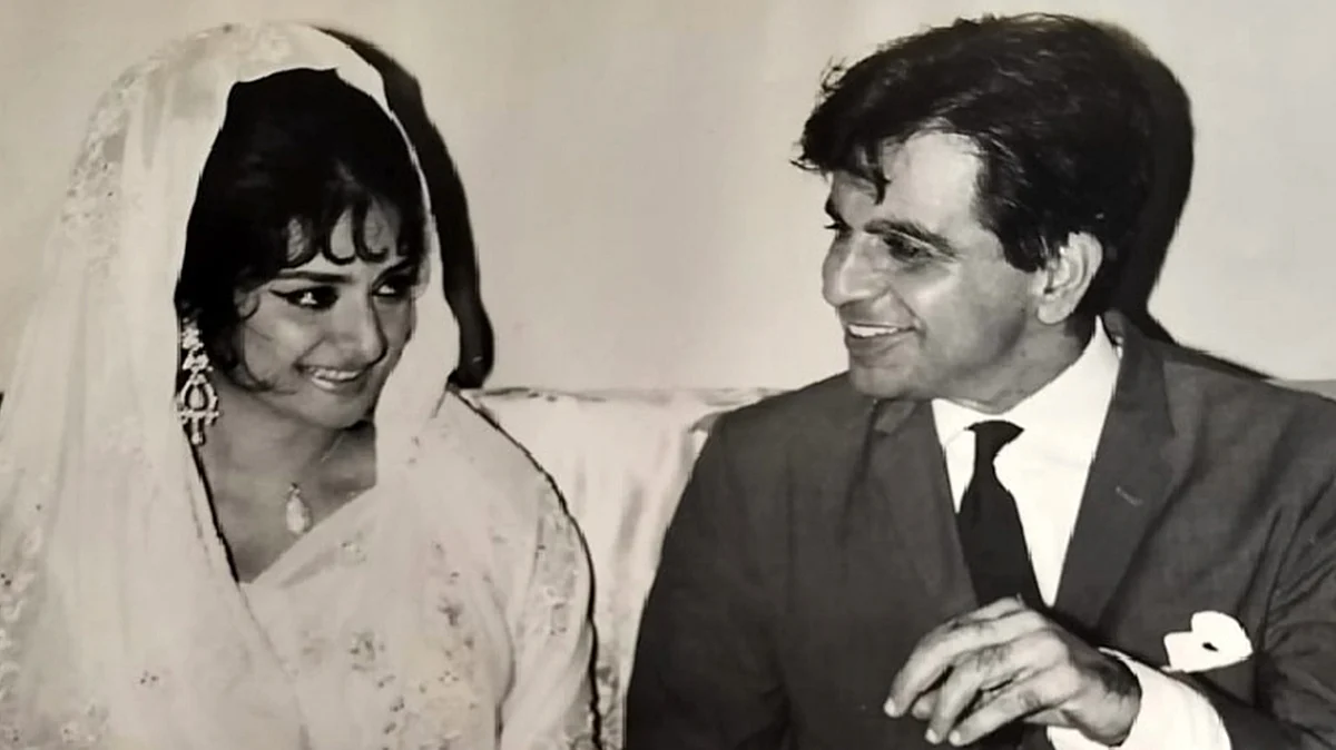 <div class="paragraphs"><p>دلیپ کمار اور سائرہ بانو کی ایک یادگار تصویر / آئی اے این ایس</p></div>