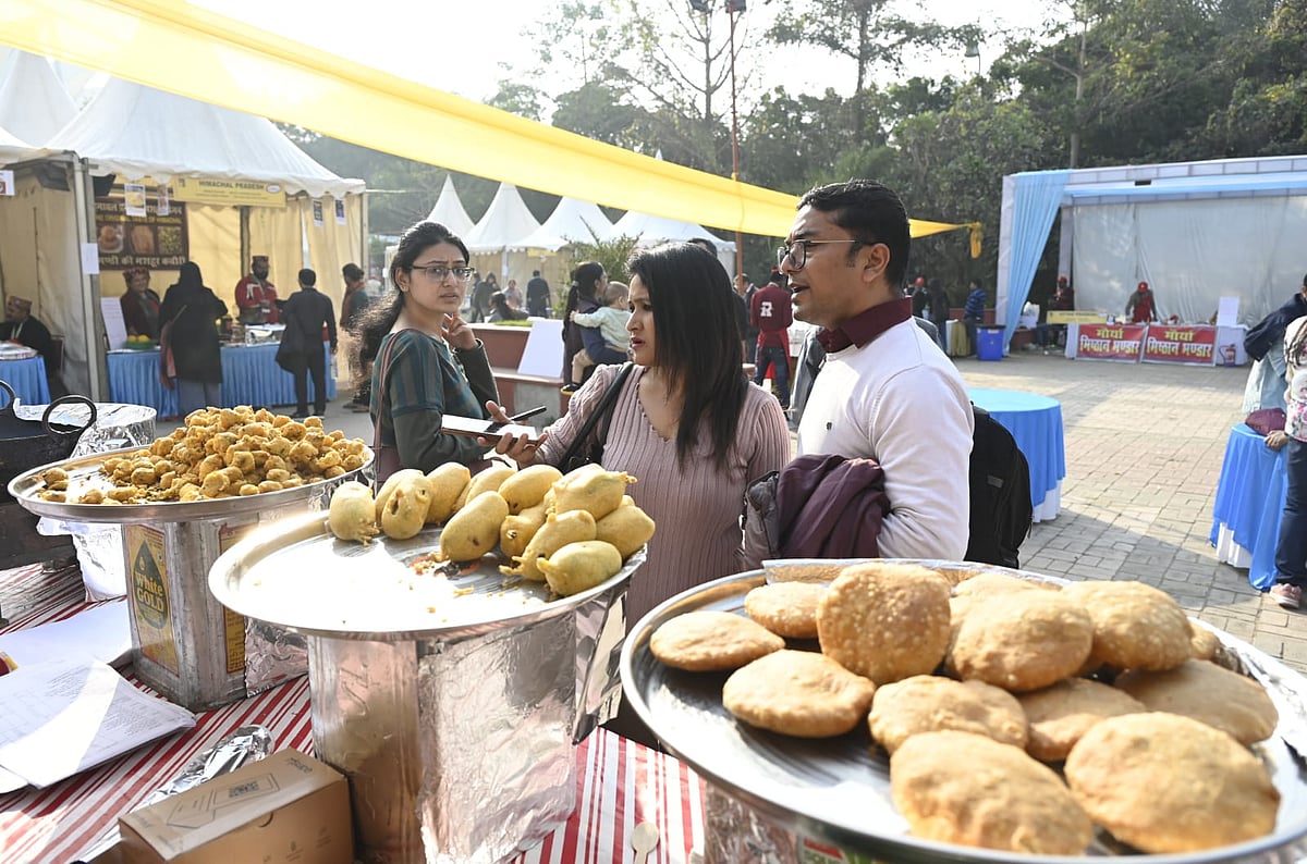 15ویں قومی اسٹریٹ فوڈ فیسٹیول میں لوگوں نے خوب لیے ذائقہ دار پکوان کے مزے، دیکھیں تصویریں