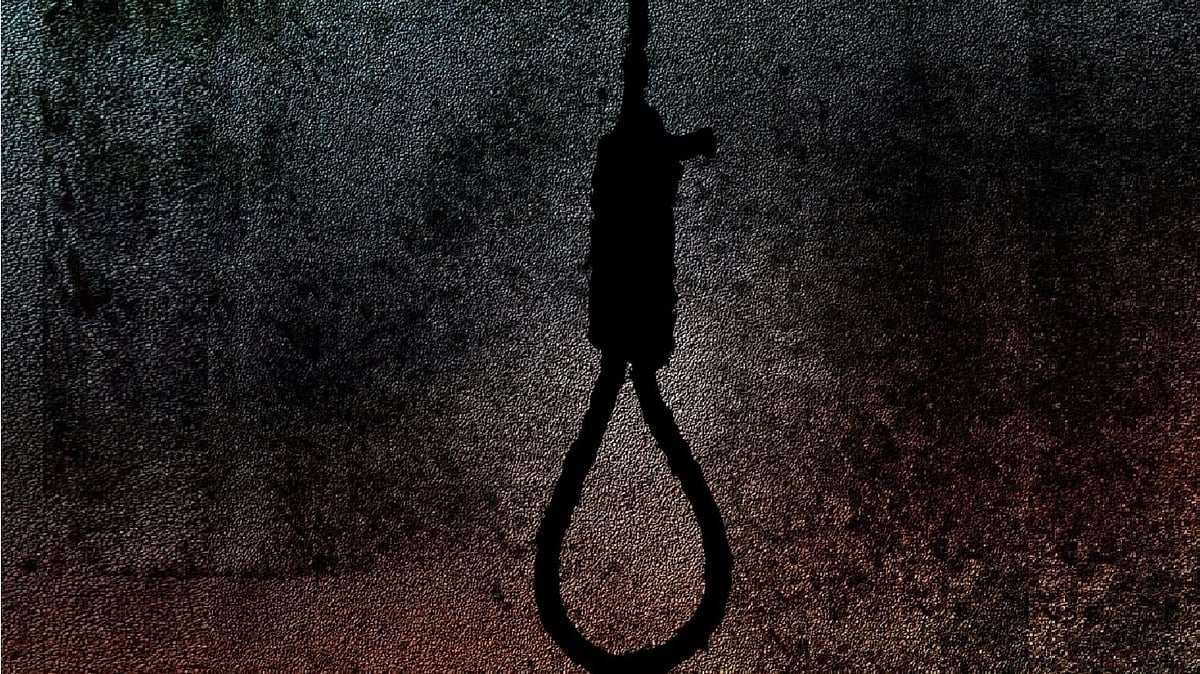 بہار کے مظفر پور میں باپ نے 5 بچوں سمیت پھانسی لگا لی، 4 کی موت، 2 بچے بچ گئے