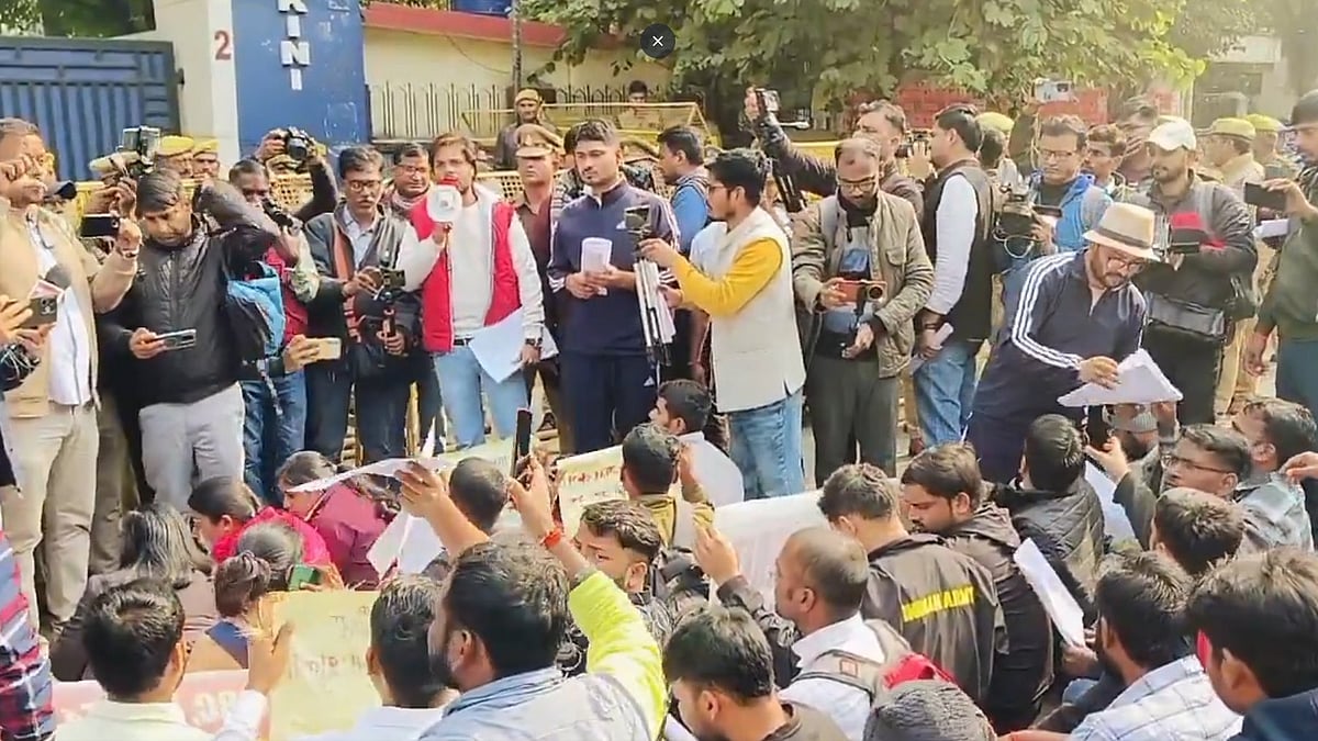 <div class="paragraphs"><p>ویڈیو گریب</p></div>