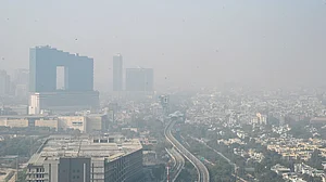 این سی آر میں آلودگی سے جزوی راحت، ہوا اب بھی ’انتہائی خراب‘ درجے میں